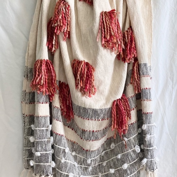 Woven Throw Blanket Tufted Tassels Fringed 50 x 60 - Picture 7 of 7